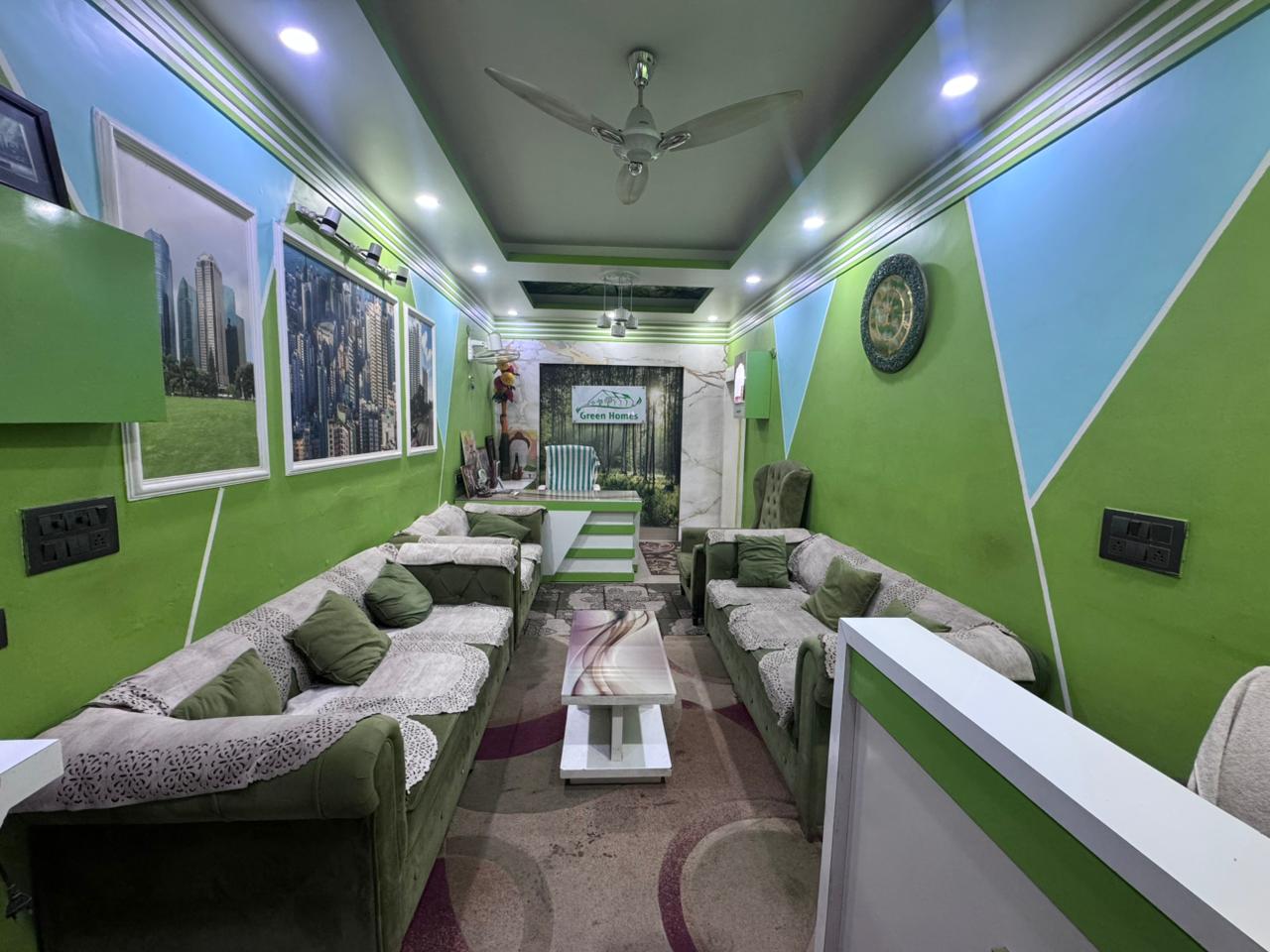 Green Homes, Crossing Republik